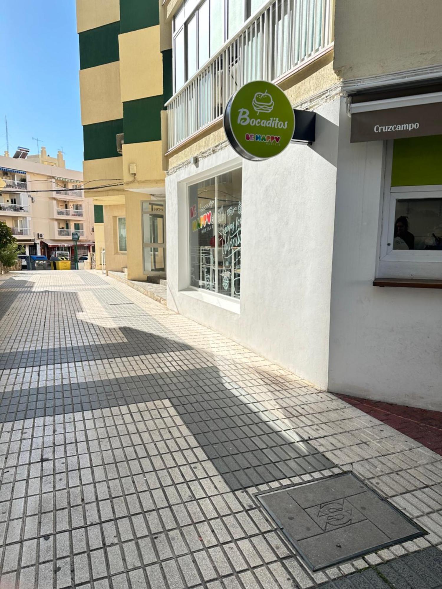 Be Happy Hostel Nerja Ngoại thất bức ảnh
